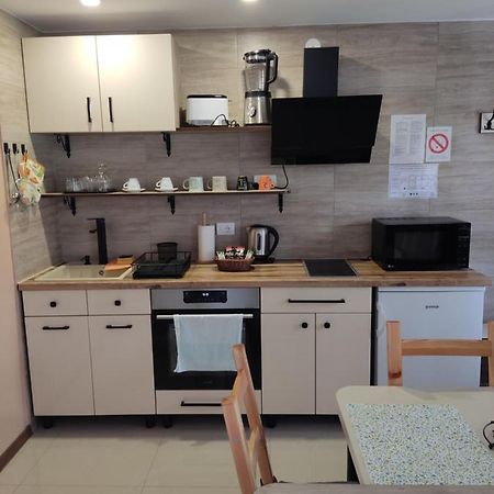 Apartmani Sladjana Новий Сад Екстер'єр фото